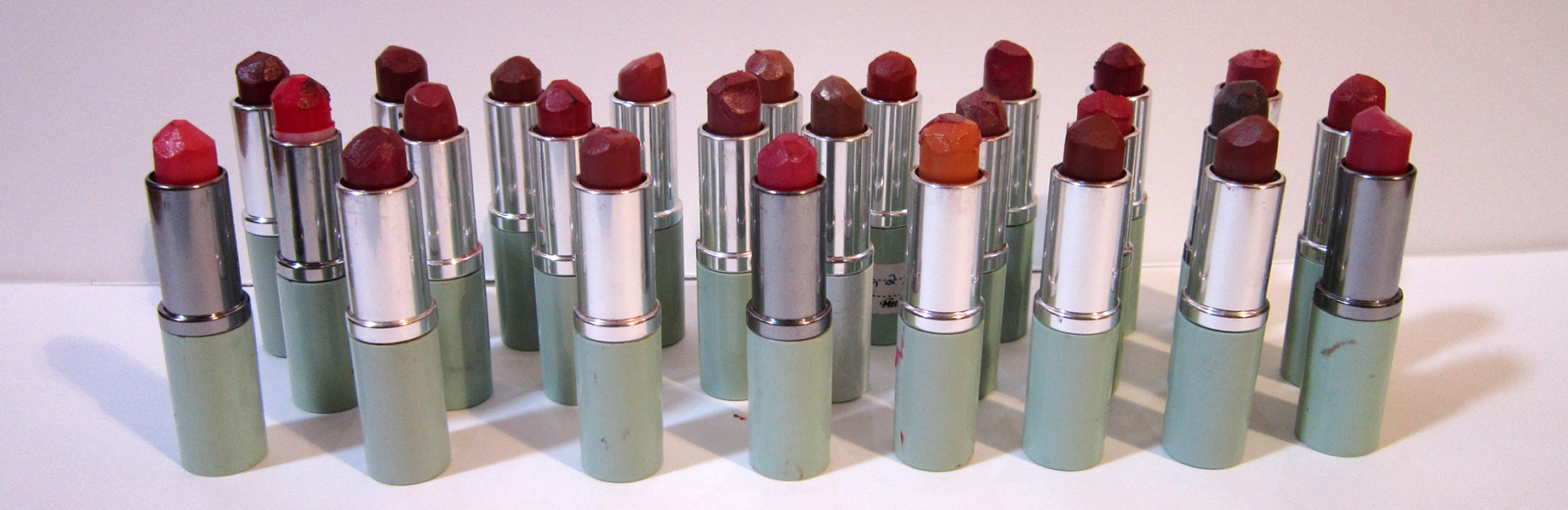 Lipstick art banner